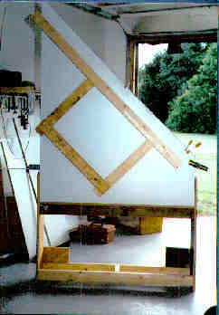 c_tabla3.jpg - 11.20 K Fiberglass table, top up
