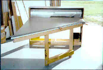 c_tabla5.jpg - 9.48 K Fiberglass cabinet with glass roll