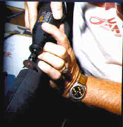staba22.jpg - 7.20 K Cutting hinge notches