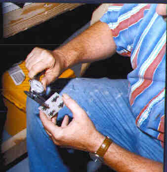 staba31.jpg - 14.32 K  Checking rivets